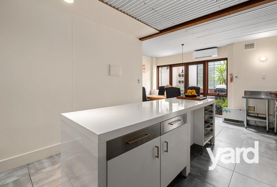 6/5 Harvest Road, NORTH FREMANTLE, WA 6159 AUS