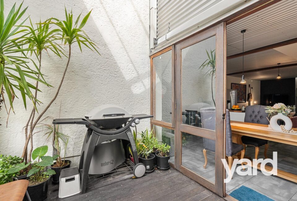 6/5 Harvest Road, NORTH FREMANTLE, WA 6159 AUS