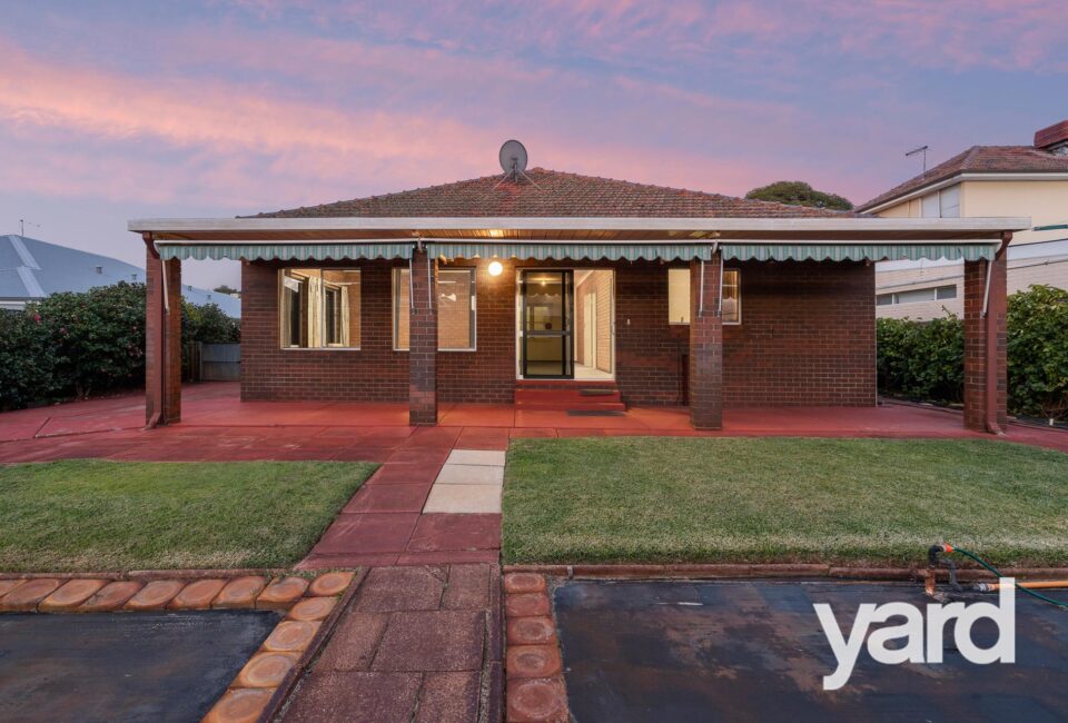 7 Coverley Street, ALFRED COVE, WA 6154 AUS