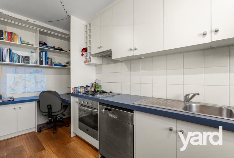 15/21 Harvest Road, NORTH FREMANTLE, WA 6159 AUS