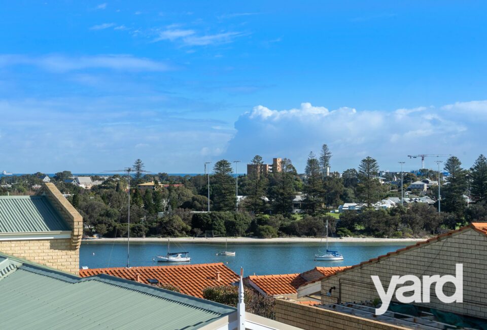 10/29 Preston Point Road, EAST FREMANTLE, WA 6158 AUS