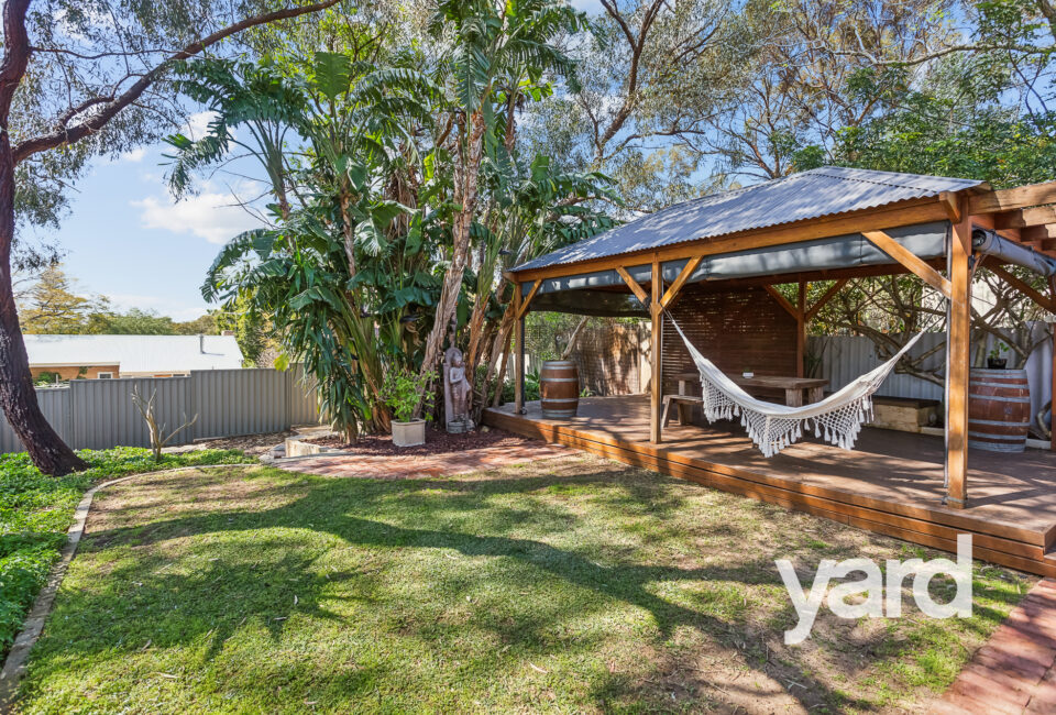 24 Sebastian Crescent, COOLBELLUP, WA 6163 AUS