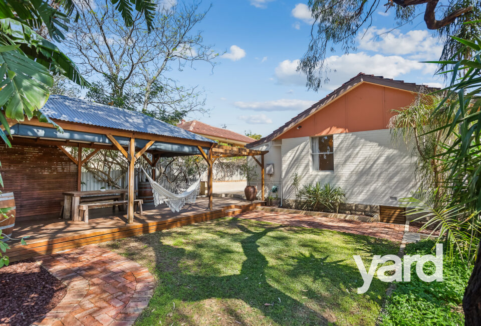 24 Sebastian Crescent, COOLBELLUP, WA 6163 AUS