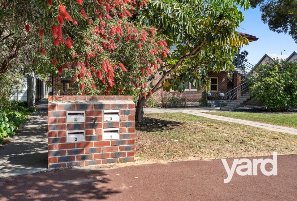 4/7 Fortescue Street, EAST FREMANTLE, WA 6158 AUS