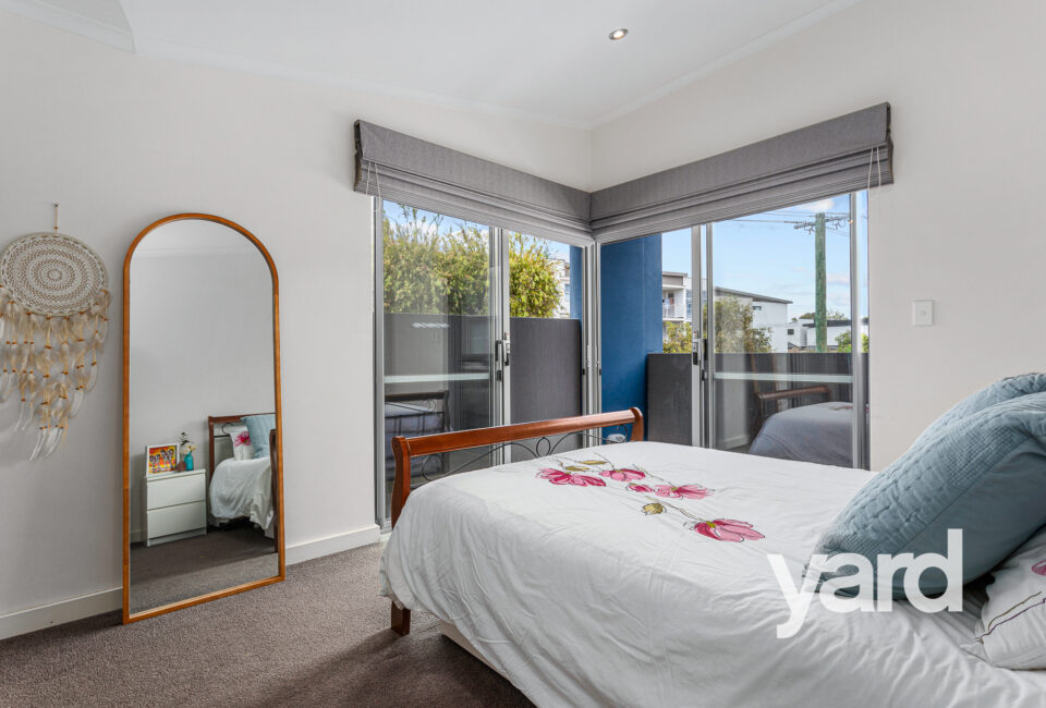 8/31 Pollard Street, GLENDALOUGH, WA 6016 AUS