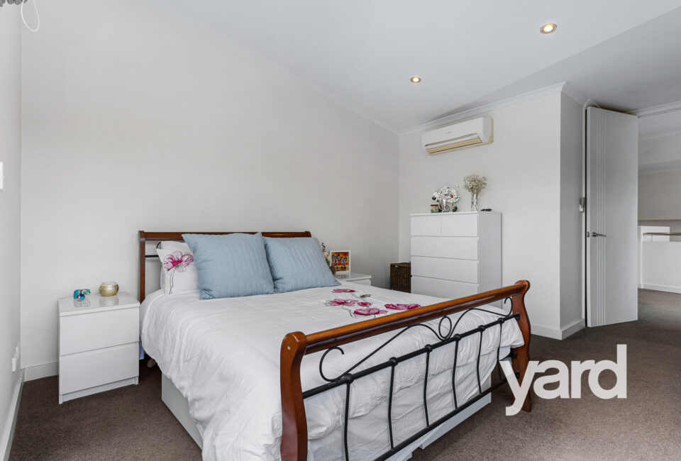 8/31 Pollard Street, GLENDALOUGH, WA 6016 AUS