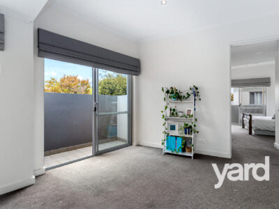 8/31 Pollard Street, GLENDALOUGH, WA 6016 AUS